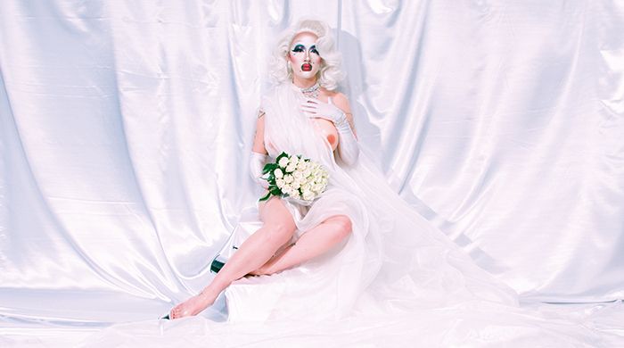 Victoria Sin, image 6 of 8