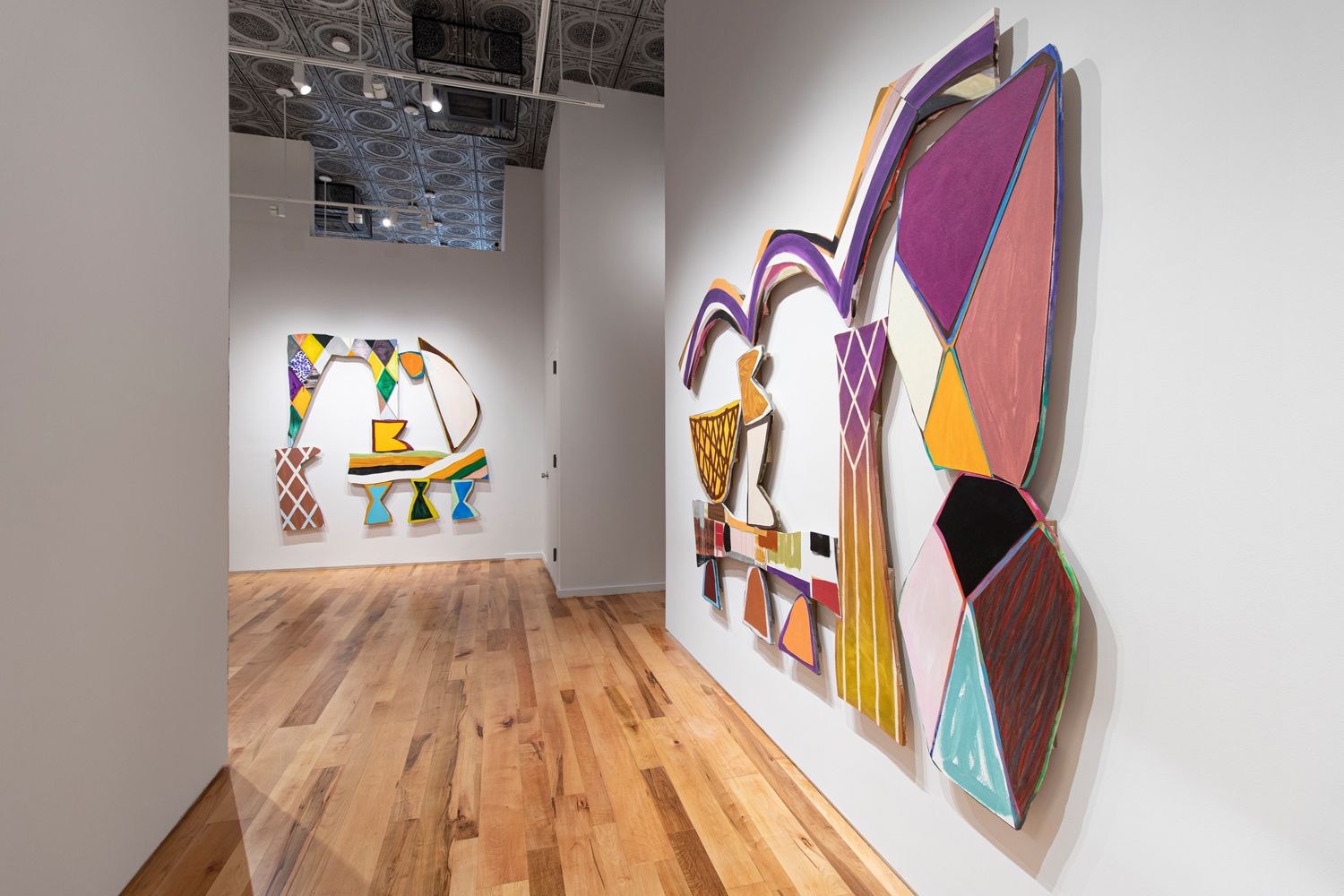 Justine Hill, Touch at Denny Dimin, photo 3
