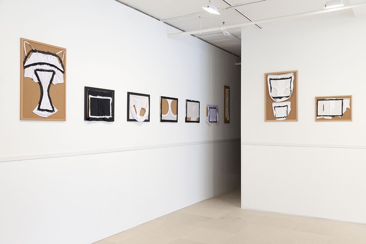 Tony Conrad, Undone at Greene Naftali, photo 3