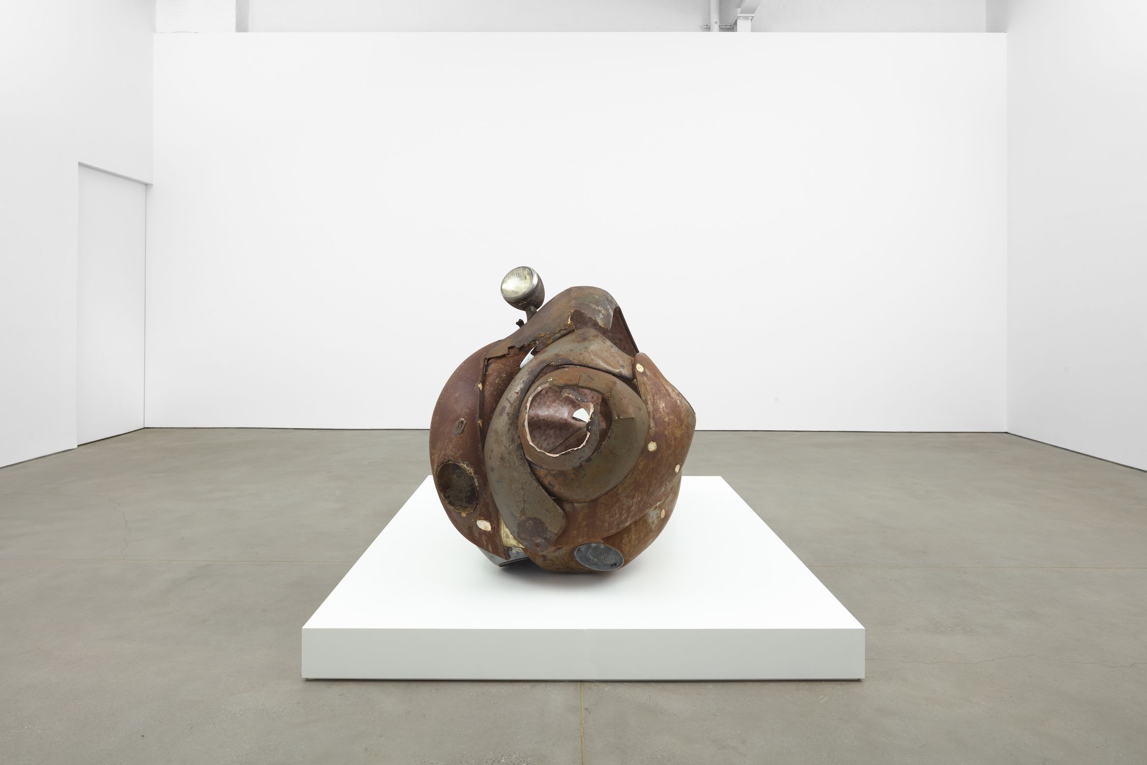 Kathleen Ryan, Shell at Karma, photo 7
