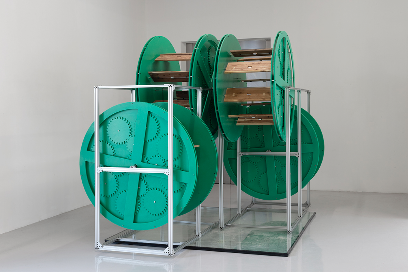 Flint Jamison, Veneer at Air de Paris, photo 2