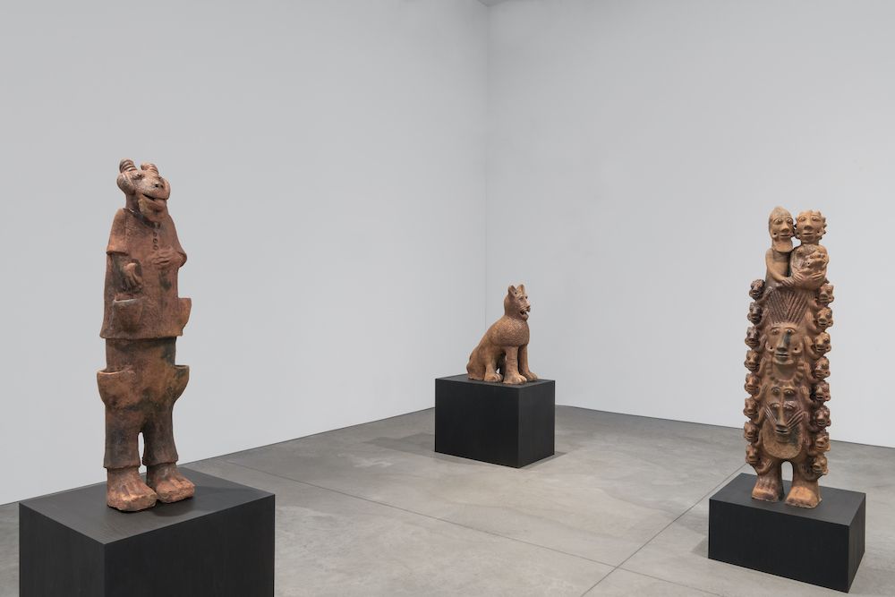 Seyni Awa Camara, 1990–2022 at Nino Mier Gallery, photo 4