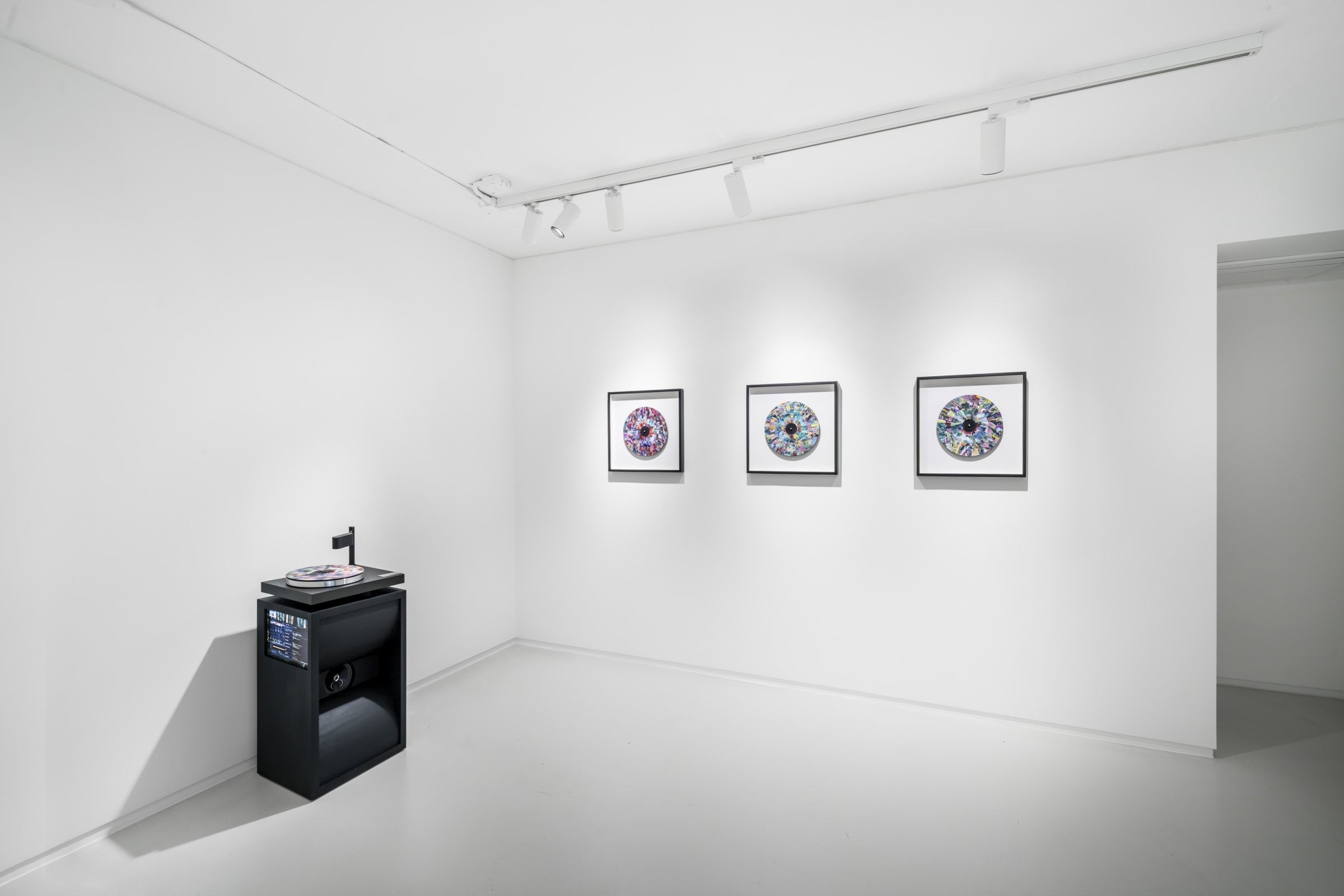 Jinjoon Lee, Champagne Supernova at BB&M, photo 4