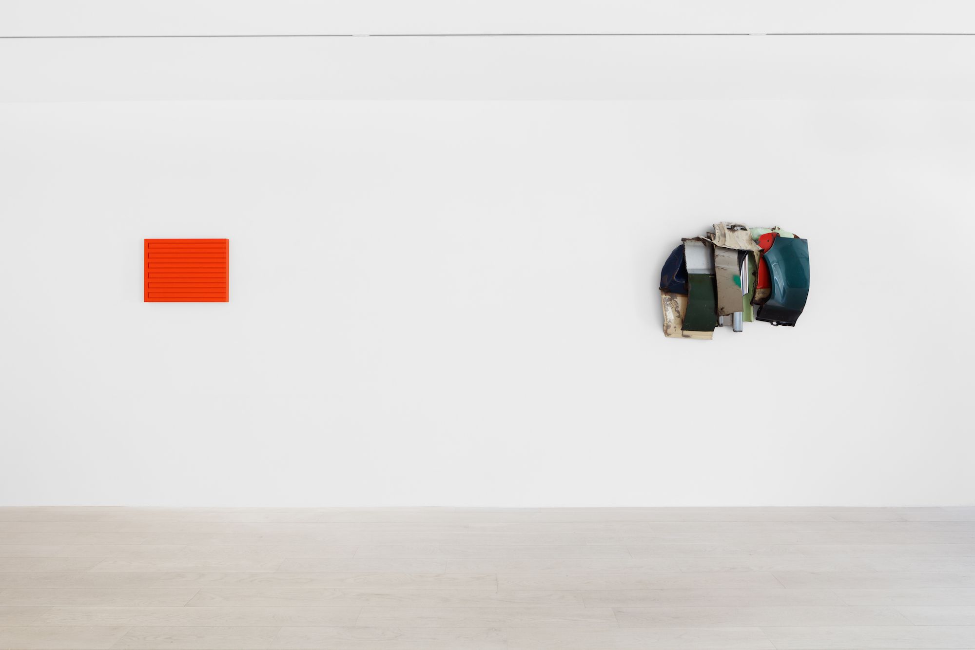Blurring Boundaries: Selected Works from Chamberlain to Soto, Blurring Boundaries: Selected Works from Chamberlain to Soto at Mignoni, photo 2