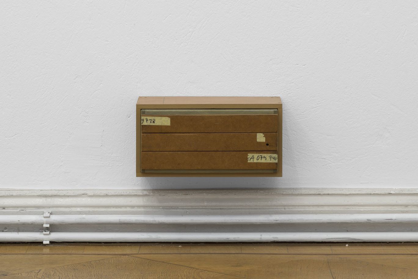 Ten Thousand Ugly Inkblots: A Discontinuous Group Show (Part II), Ten Thousand Ugly Inkblots: A Discontinuous Group Show (Part II) at Schiefe Zähne, photo 6