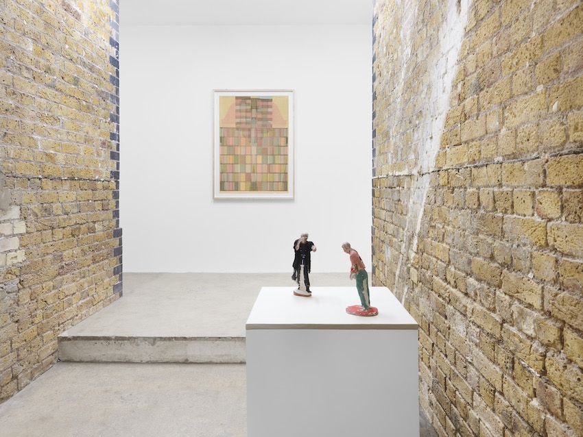 Ellen Lesperance, Stay in the Centre of No-Man’s Land at Hollybush Gardens, photo 11
