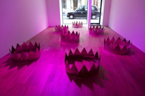 Claude Lévêque, Midnight Lightning at Kamel Mennour, photo 2