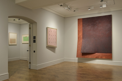 Richard Smith, Shaped Canvases 1966-1972 at Hazlitt Holland-Hibbert, photo 6