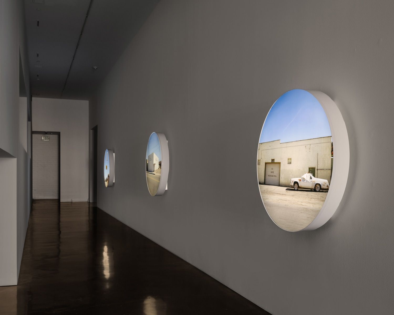 Doug Aitken, Psychic Debris Field at Regen Projects, photo 10