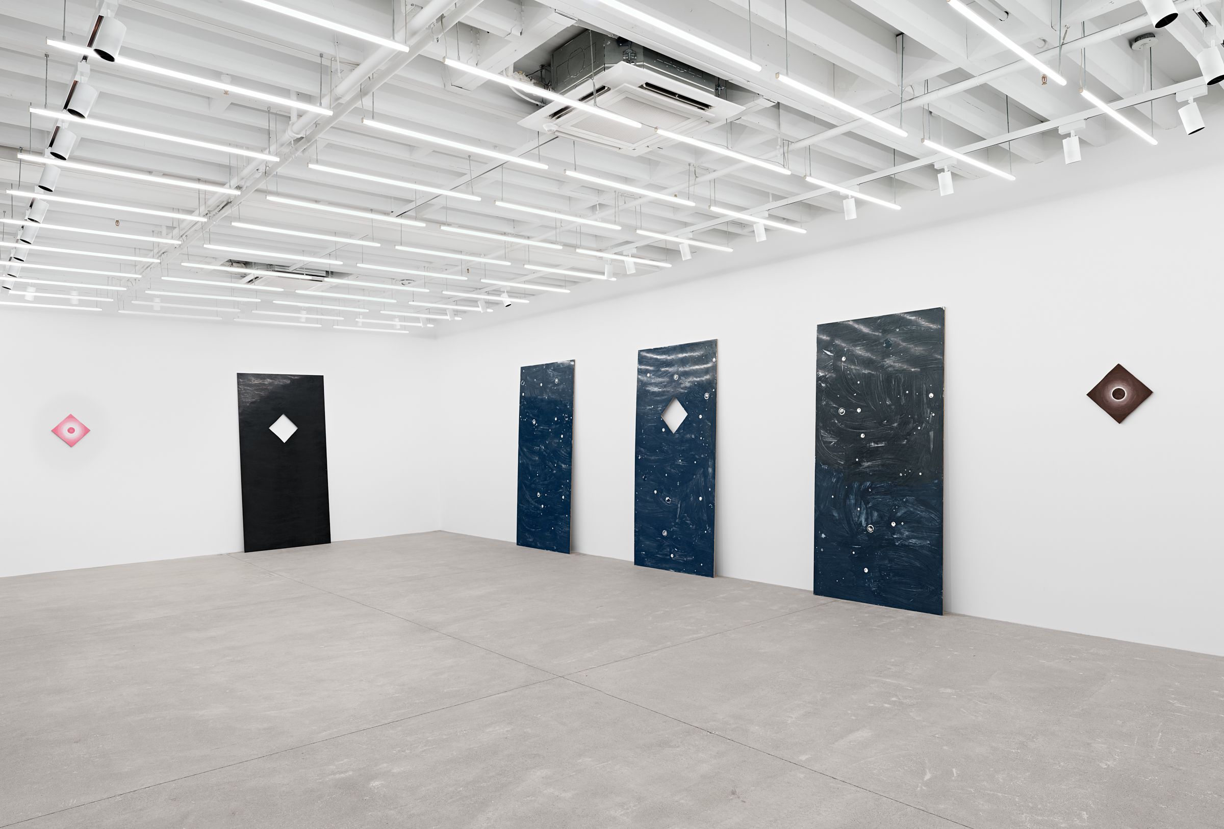 Alex Kwartler, Eclipse at Magenta Plains, photo 4