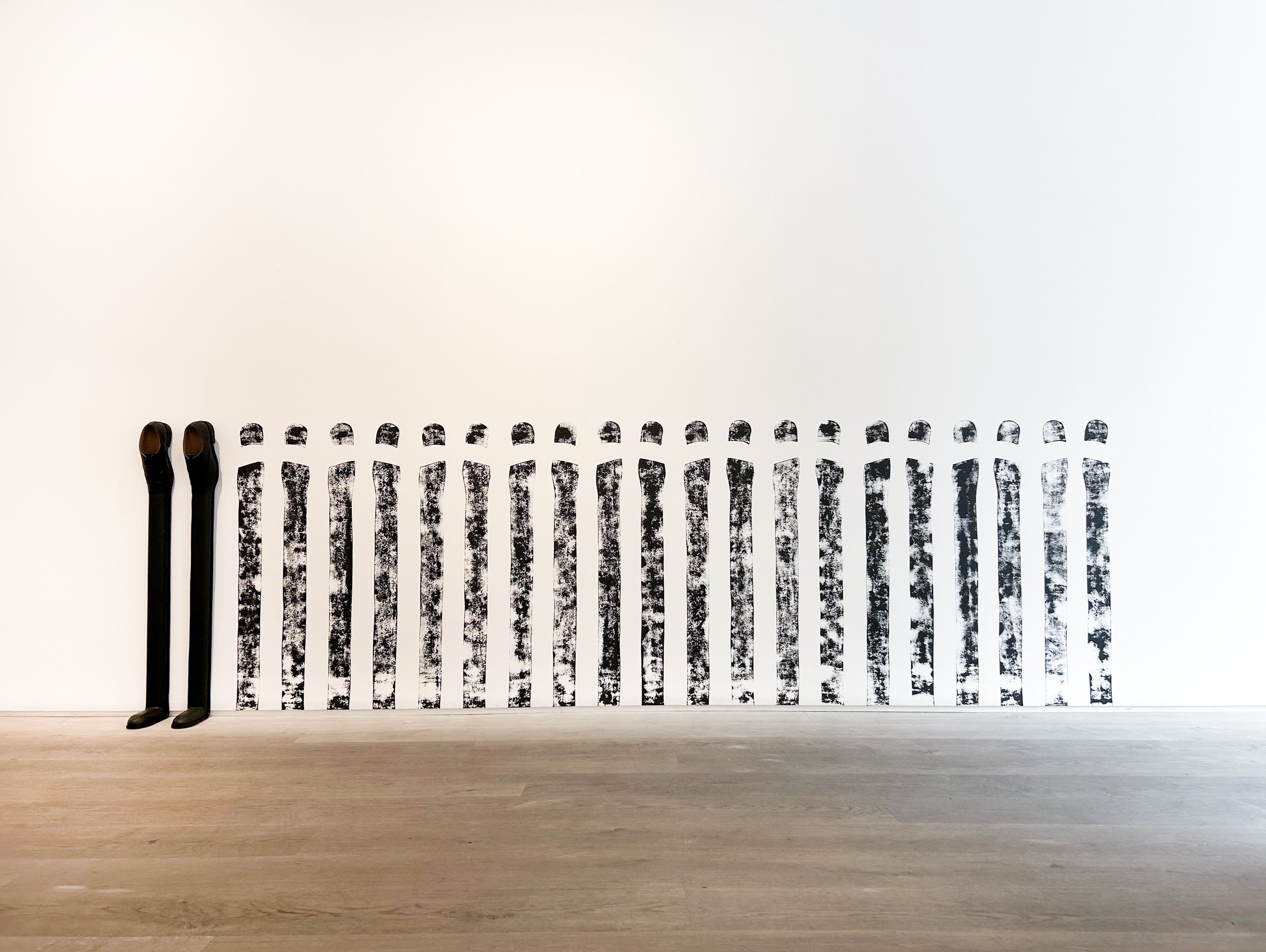 Jonny Briggs, Fitting In at Kristin Hjellegjerde, photo 2