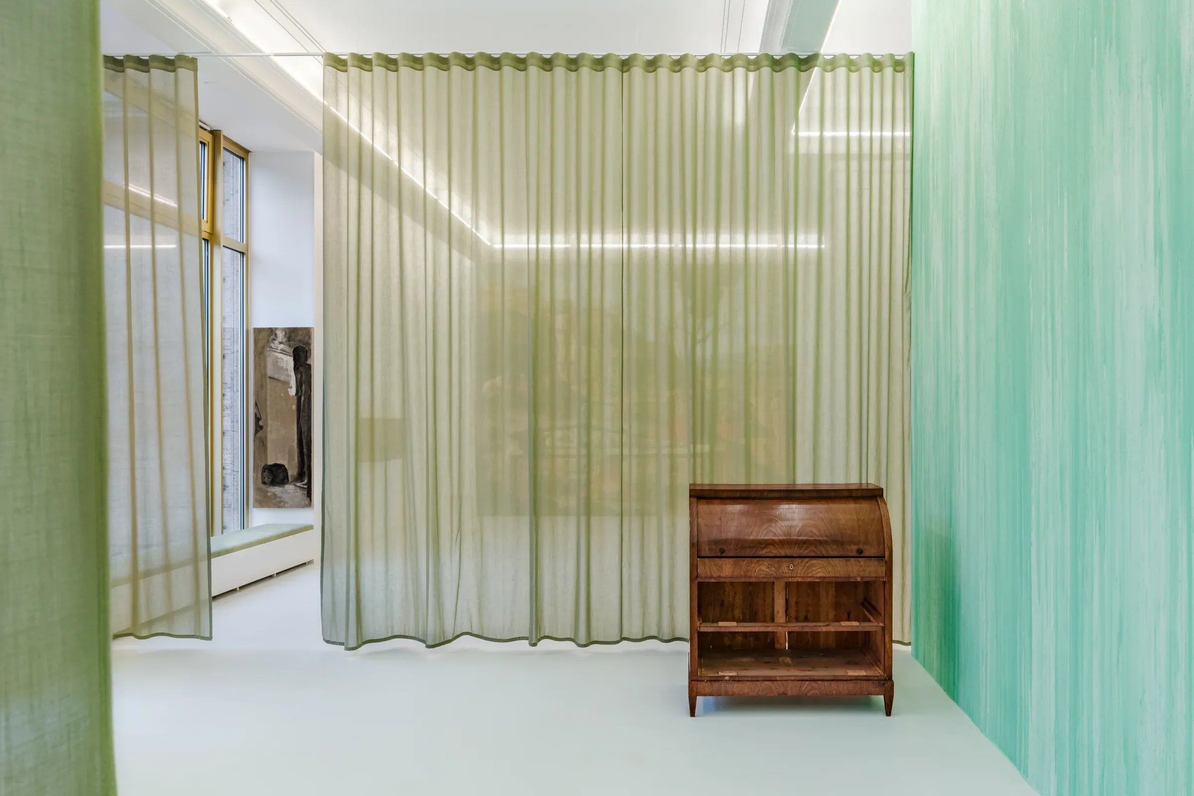 Anton Munar, The Garden Dies with the Gardener at Peres Projects, photo 9