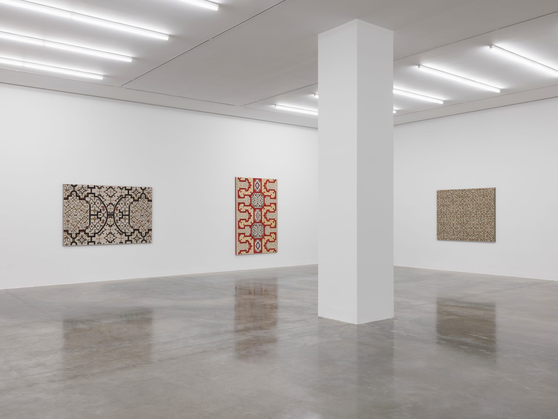 Sara Flores, Bakish Mai at White Cube, photo 2