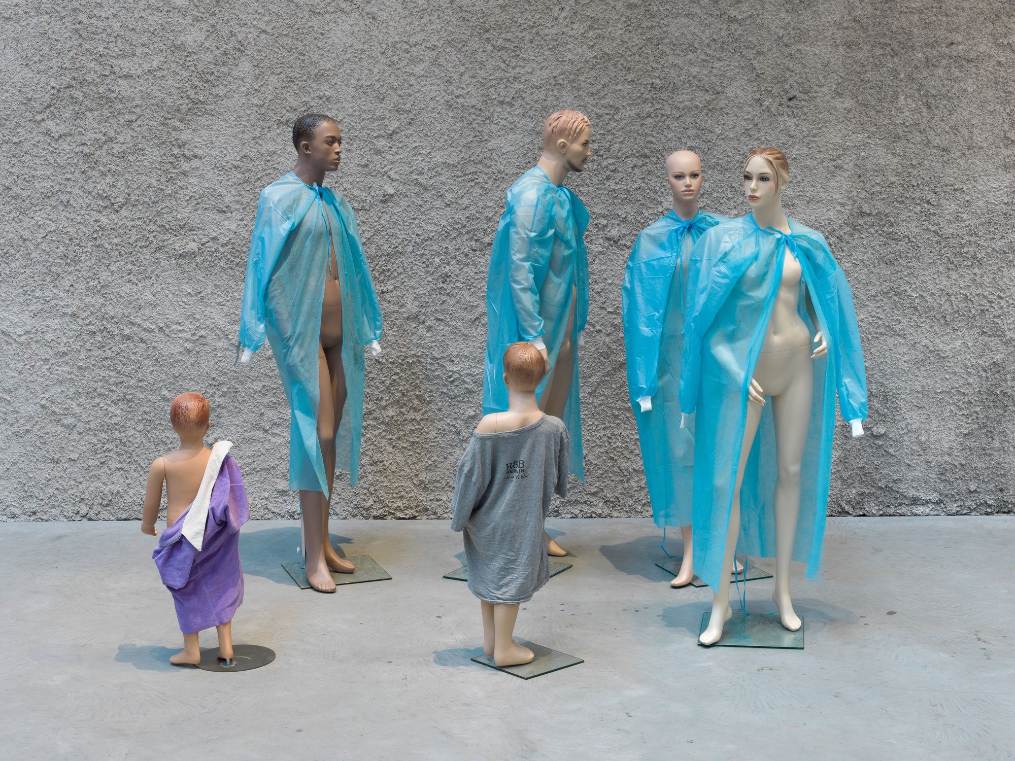 Isa Genzken, Issie Energie at König Galerie, photo 2