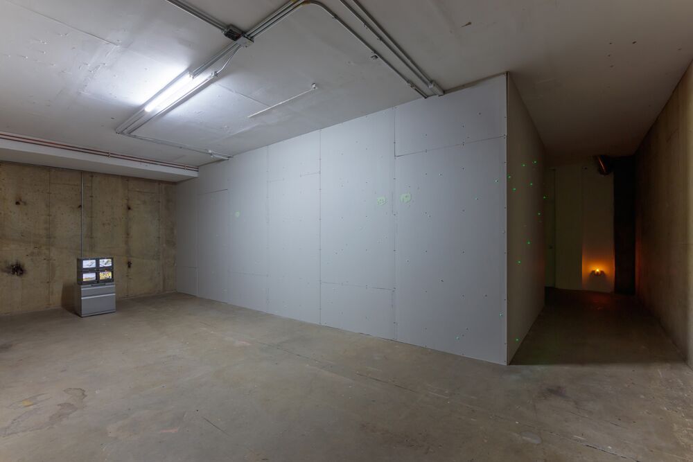 Gregory Kalliche, Division Lamp at Interstate, photo 9