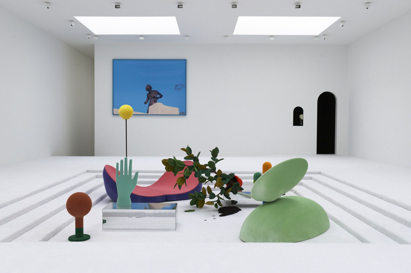 Alex Da Corte, The Dæmon at Matthew Marks, photo 6