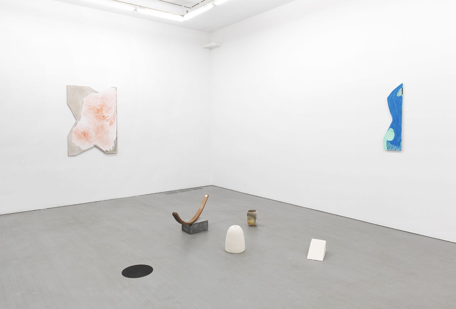 The Curve, The Curve at Wallspace, photo 2