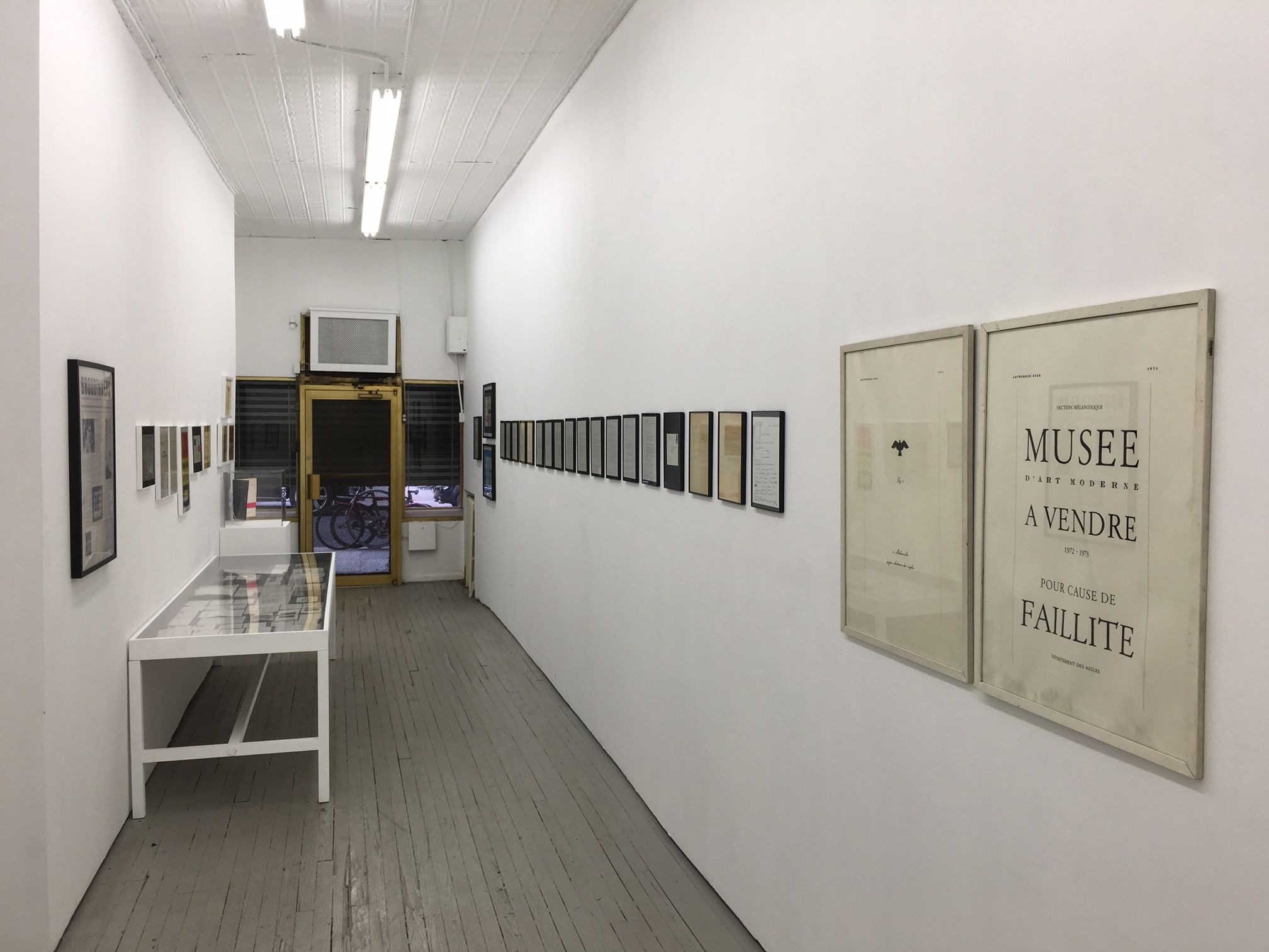 Marcel Broodthaers, Invitation to a Voyage at Alden Projects, photo 7