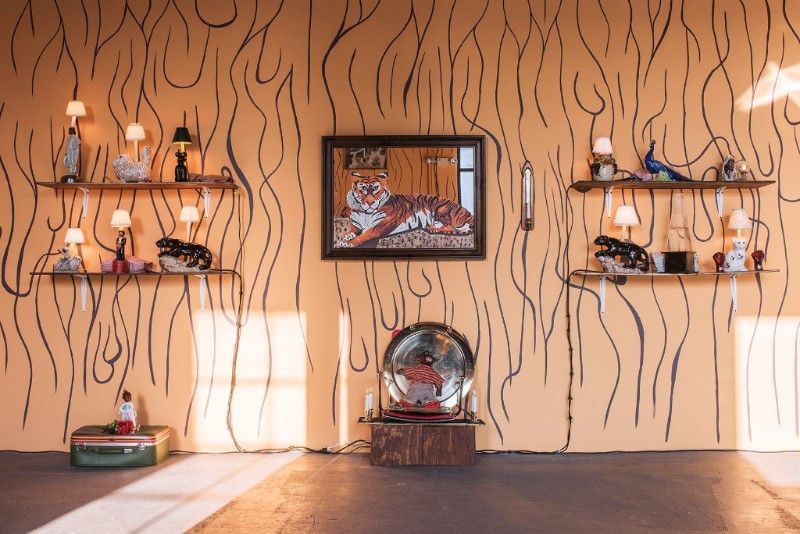 Azikiwe Mohammed, Jimmy’s Thrift of New Davonhaime at Knockdown Center, photo 2