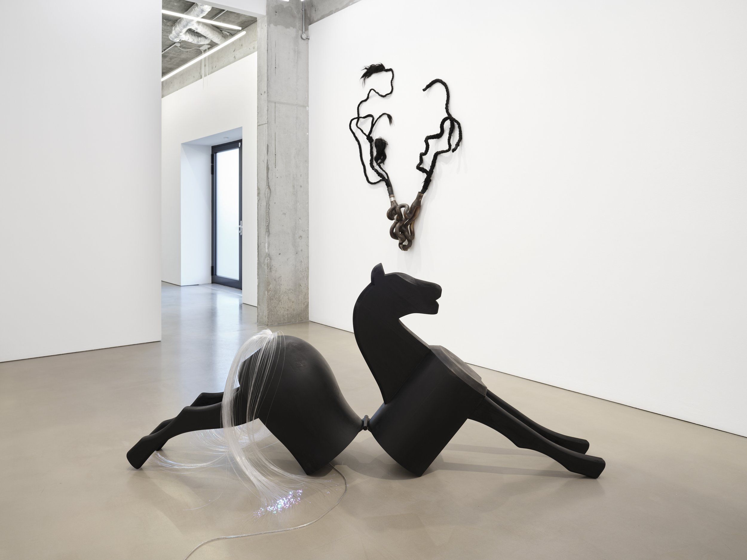 Alexandra Bircken, Gebrochenes Pferd at Herald St, photo 6