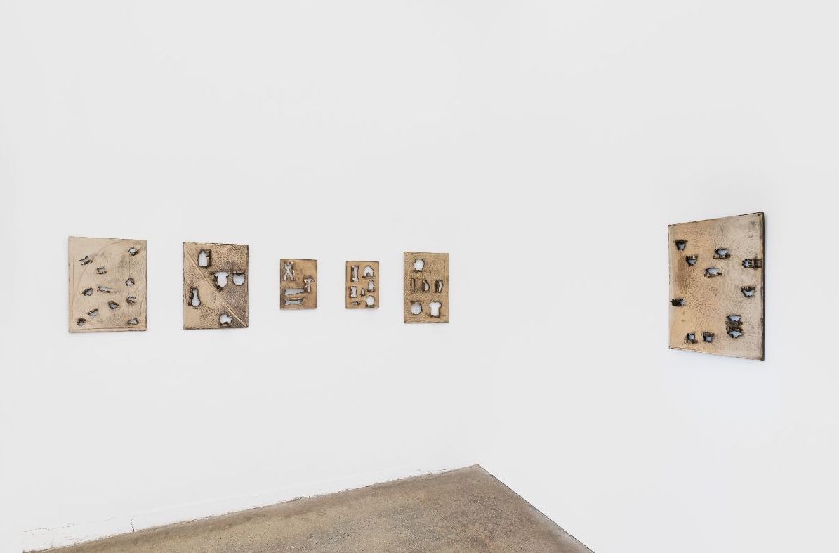 Zak Kitnick, Shapes at Nino Mier Gallery, photo 3