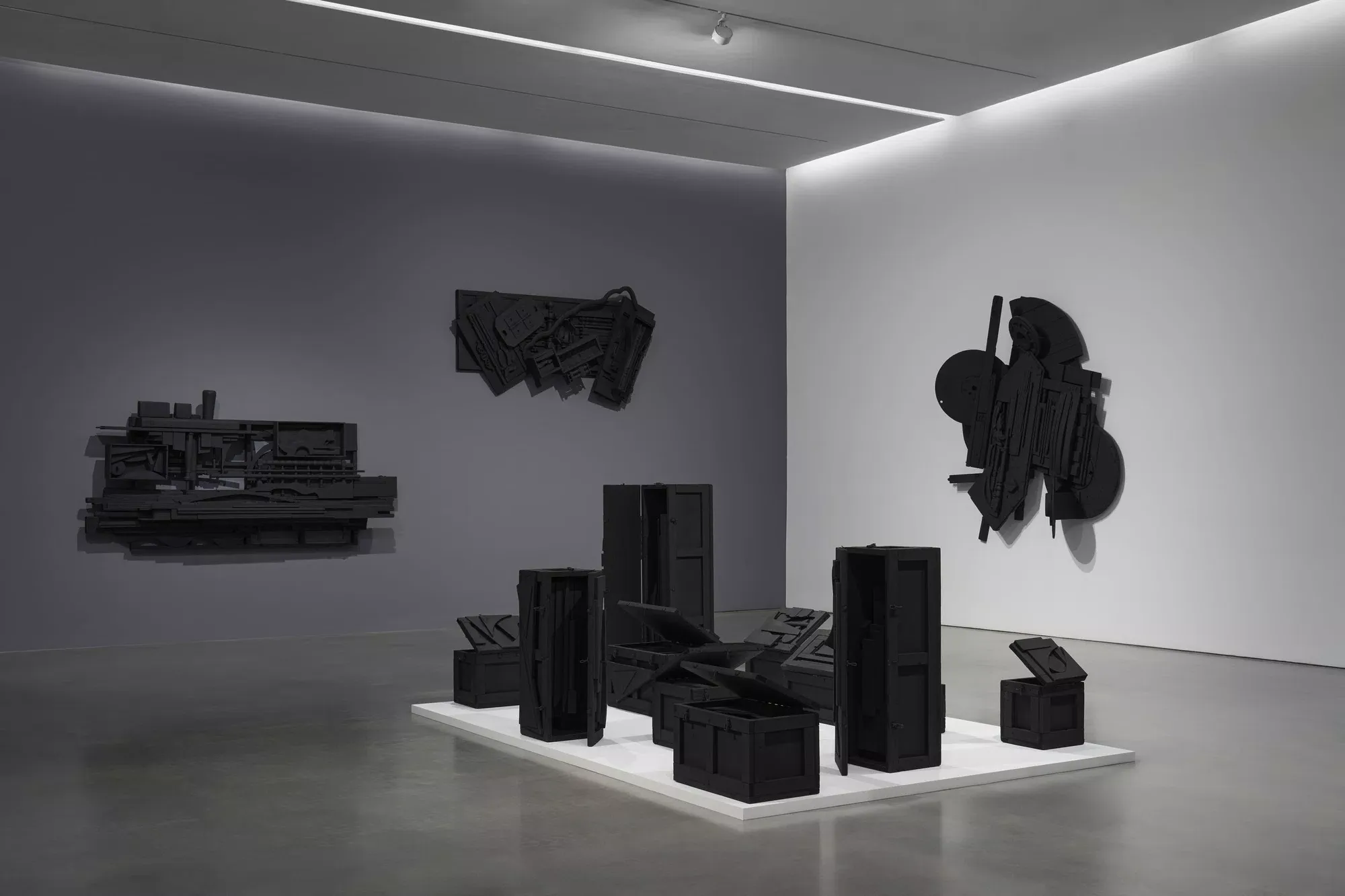 Louise Nevelson, Shadow Dance at Pace Gallery, photo 3