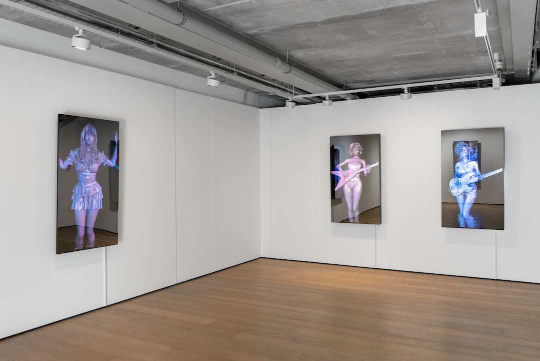 Emma Stern, Penny & The Dimes: Dimes 4Ever World Tour at Almine Rech, photo 10