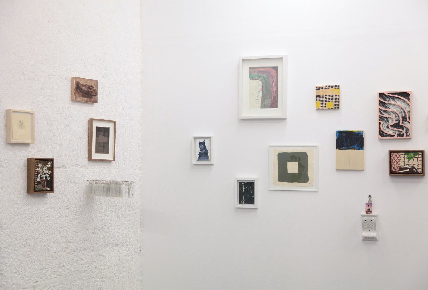 Micro Salon #7: 70 International Artists in Small Format, Micro Salon #7: 70 International Artists in Small Format at Galerie L'Inlassable, photo 2