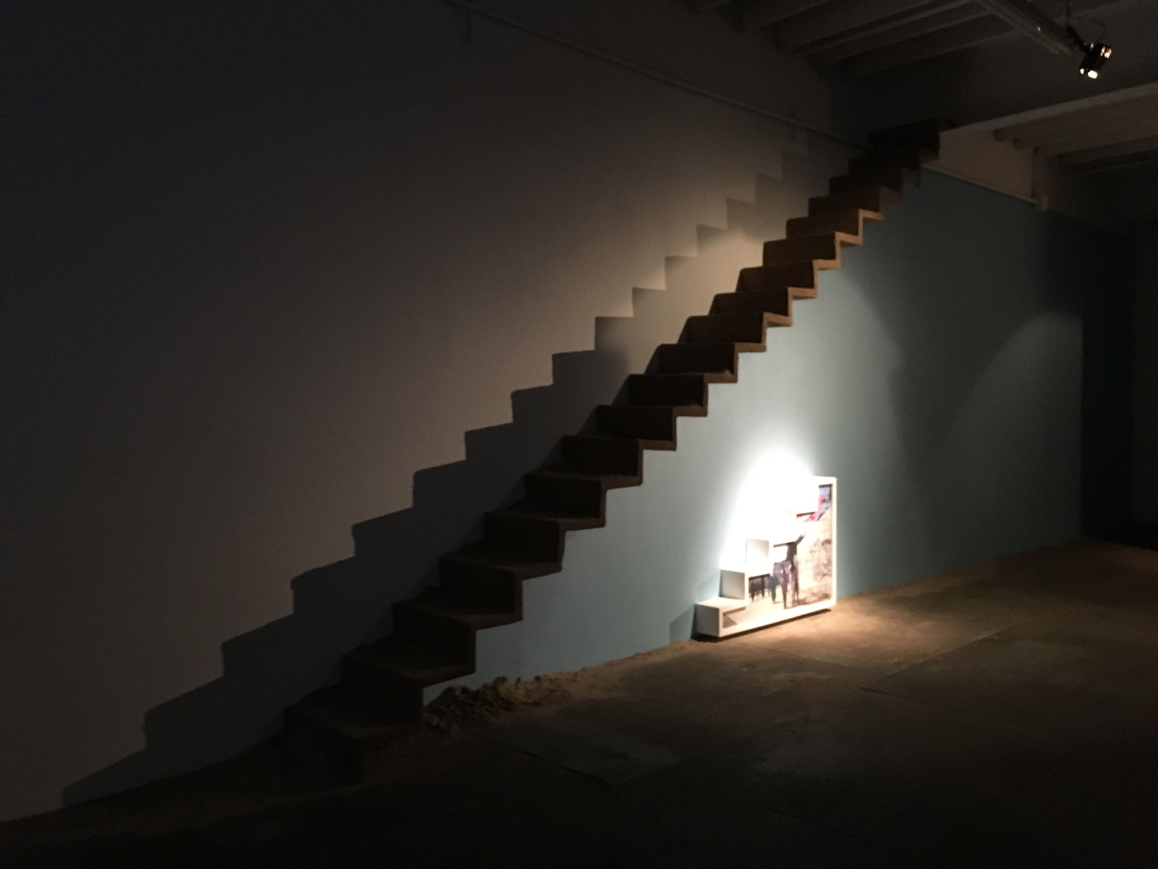 Meriem Bennani, Gradual Kingdom at Signal, photo 4