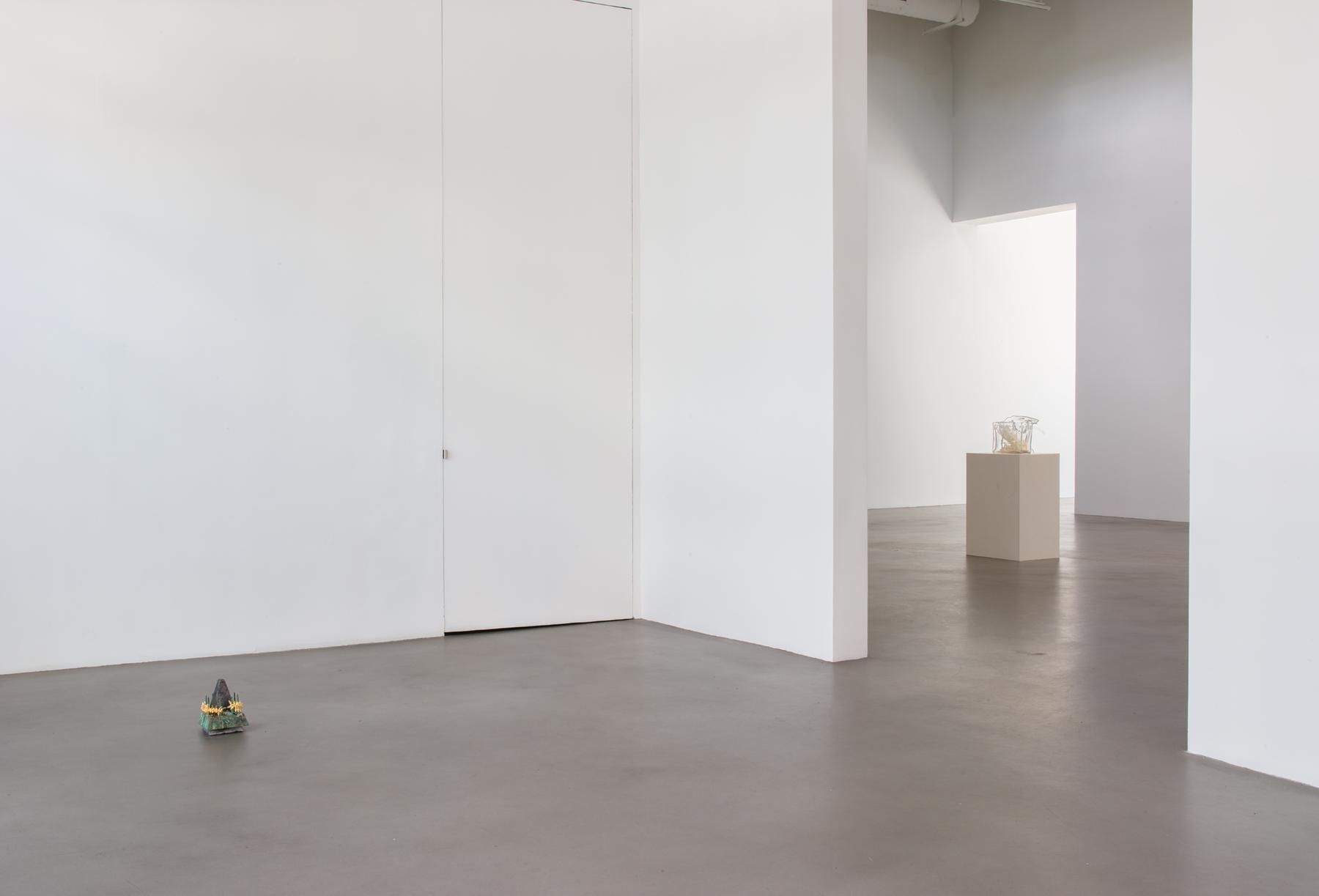Keith Edmier, Regeneratrix at Petzel, photo 8