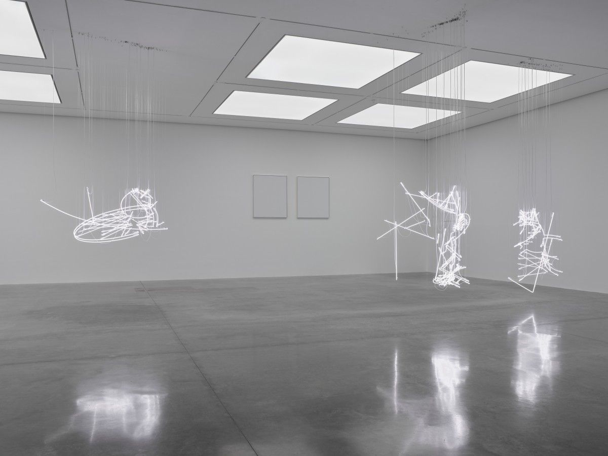 Cerith Wyn Evans, No Realm of Thought… No Field of Vision at White Cube, photo 5