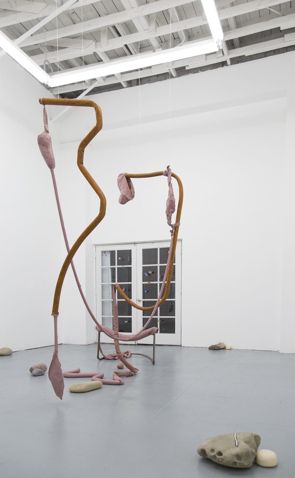 Olga Balema & Anne De Vries, Listening at Michael Thibault, photo 7
