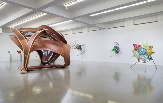 Frank Stella, Recent Work at Sprüth Magers, photo 2