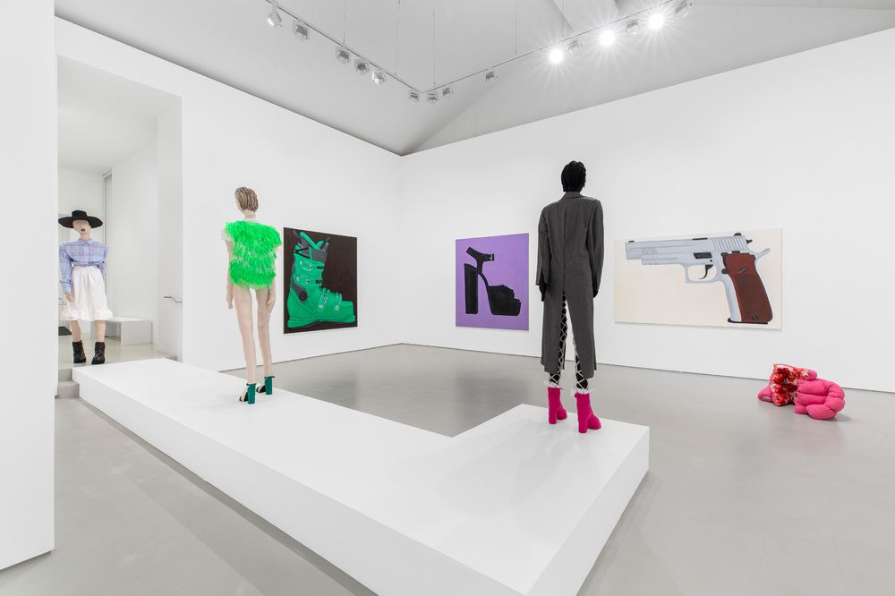 Raphaela Simon, The Fashion Show at Max Hetzler, photo 4