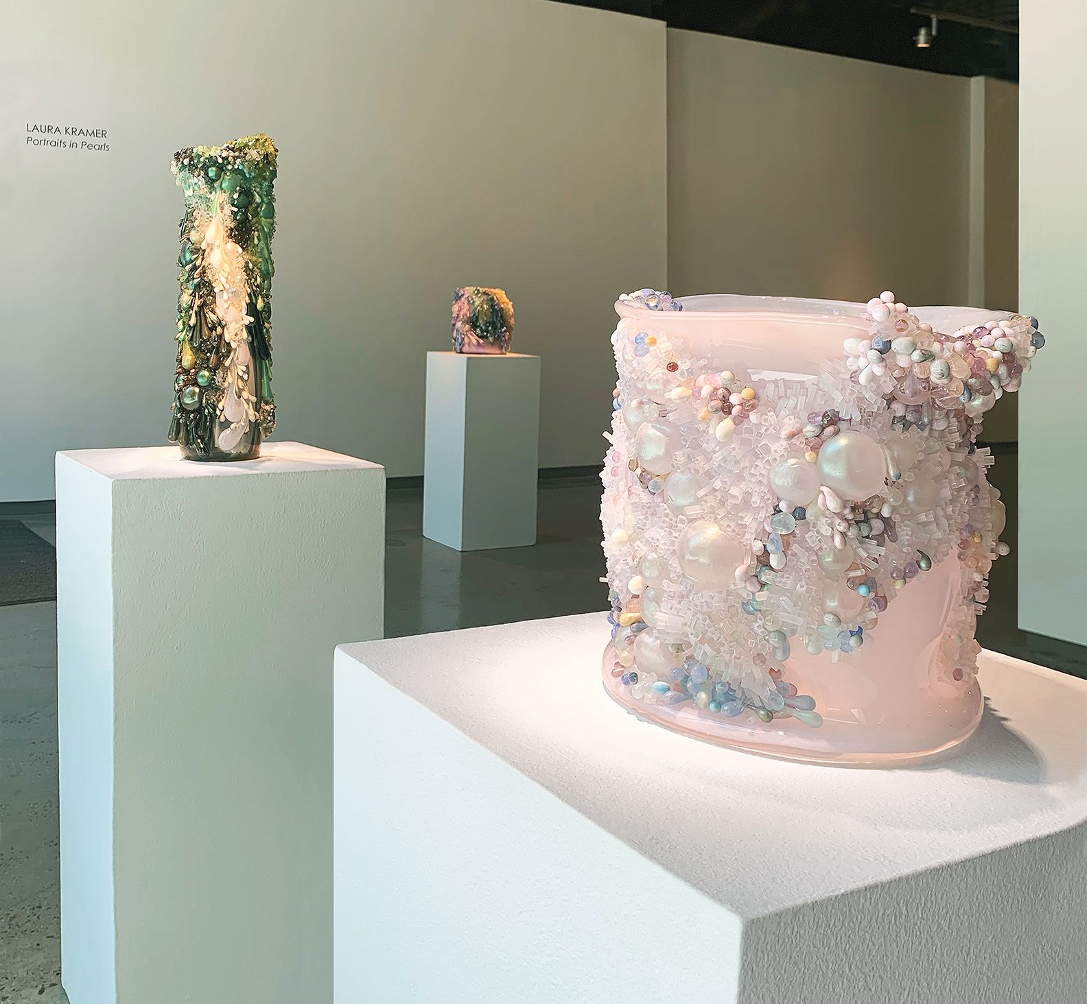 Laura Kramer, Portraits in Pearls at Heller Gallery, photo 2