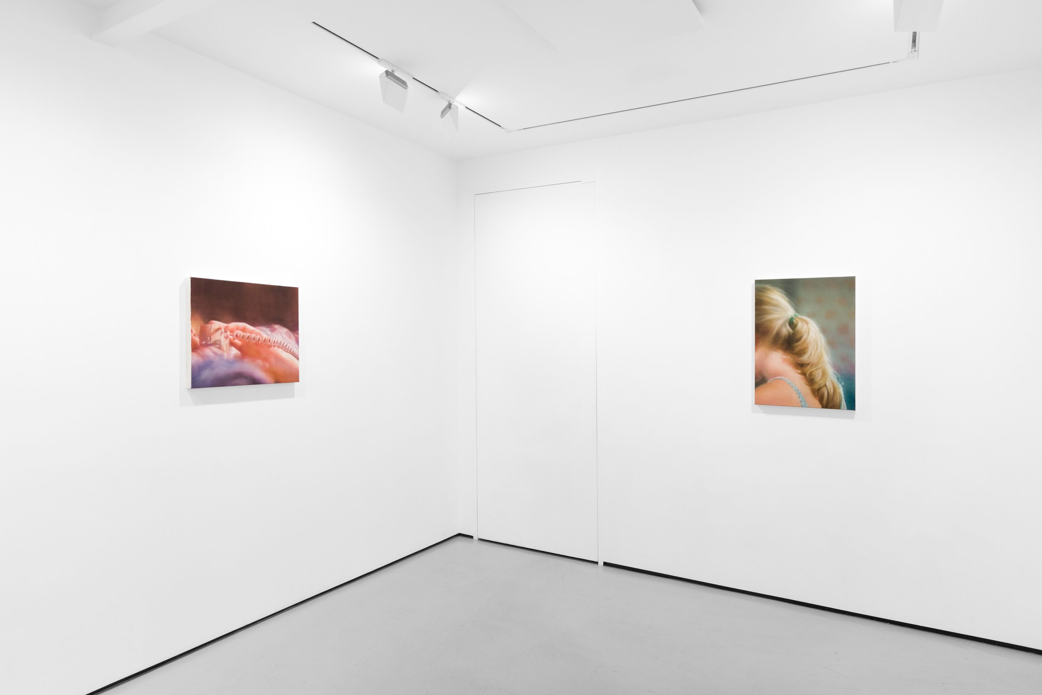 Rachel Lancaster, Notes Lie Long at Workplace, photo 13