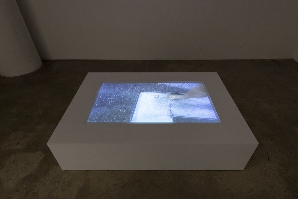 Alina Tenser, Circles with Sharp Corners at Hesse Flatow, photo 8