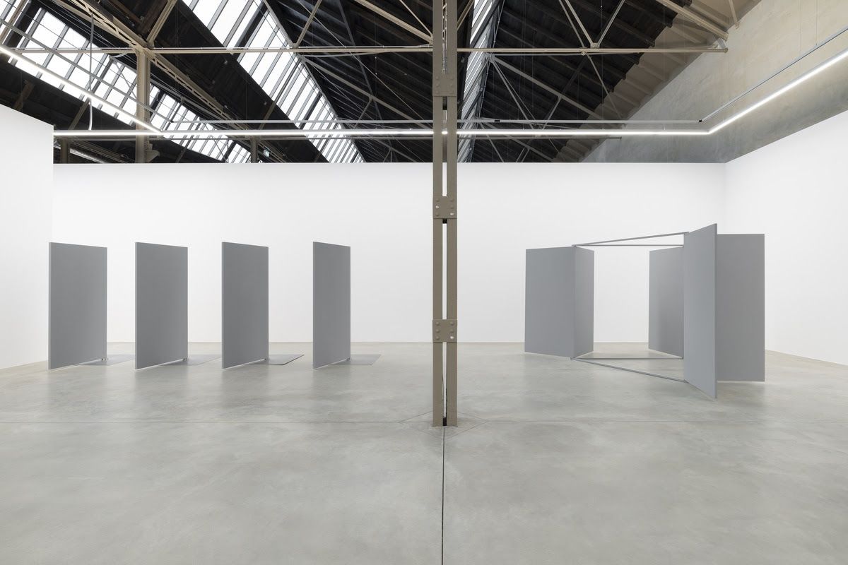 Charlotte Posenenske, Die Serie E at Mehdi Chouakri - Wilhelm Hallen, photo 2