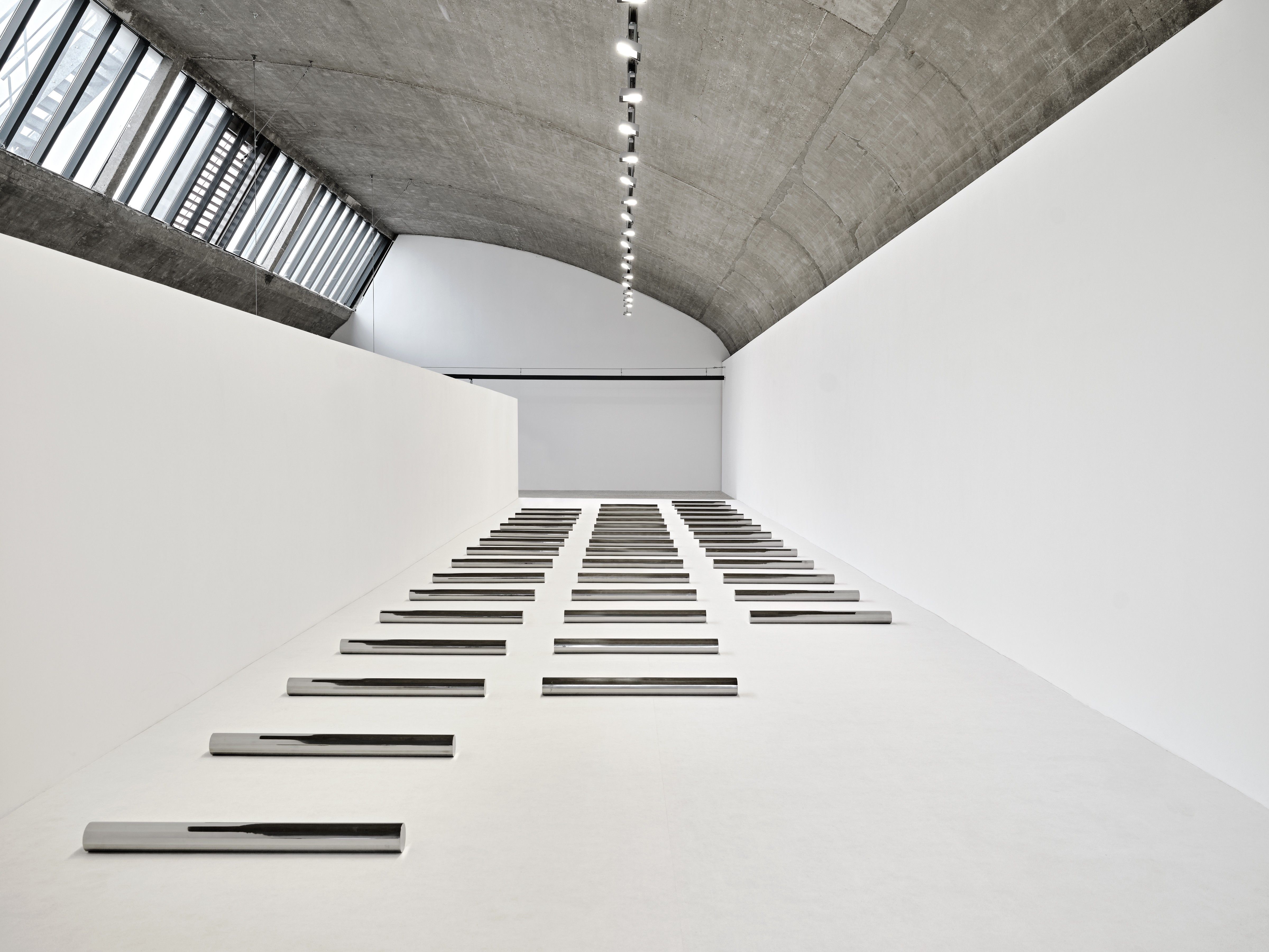 Walter De Maria, The Singular Experience at Gagosian, photo 3