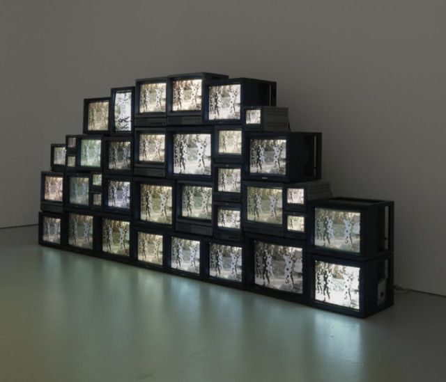 Marcel Dzama, Marcel Dzama at David Zwirner, photo 5