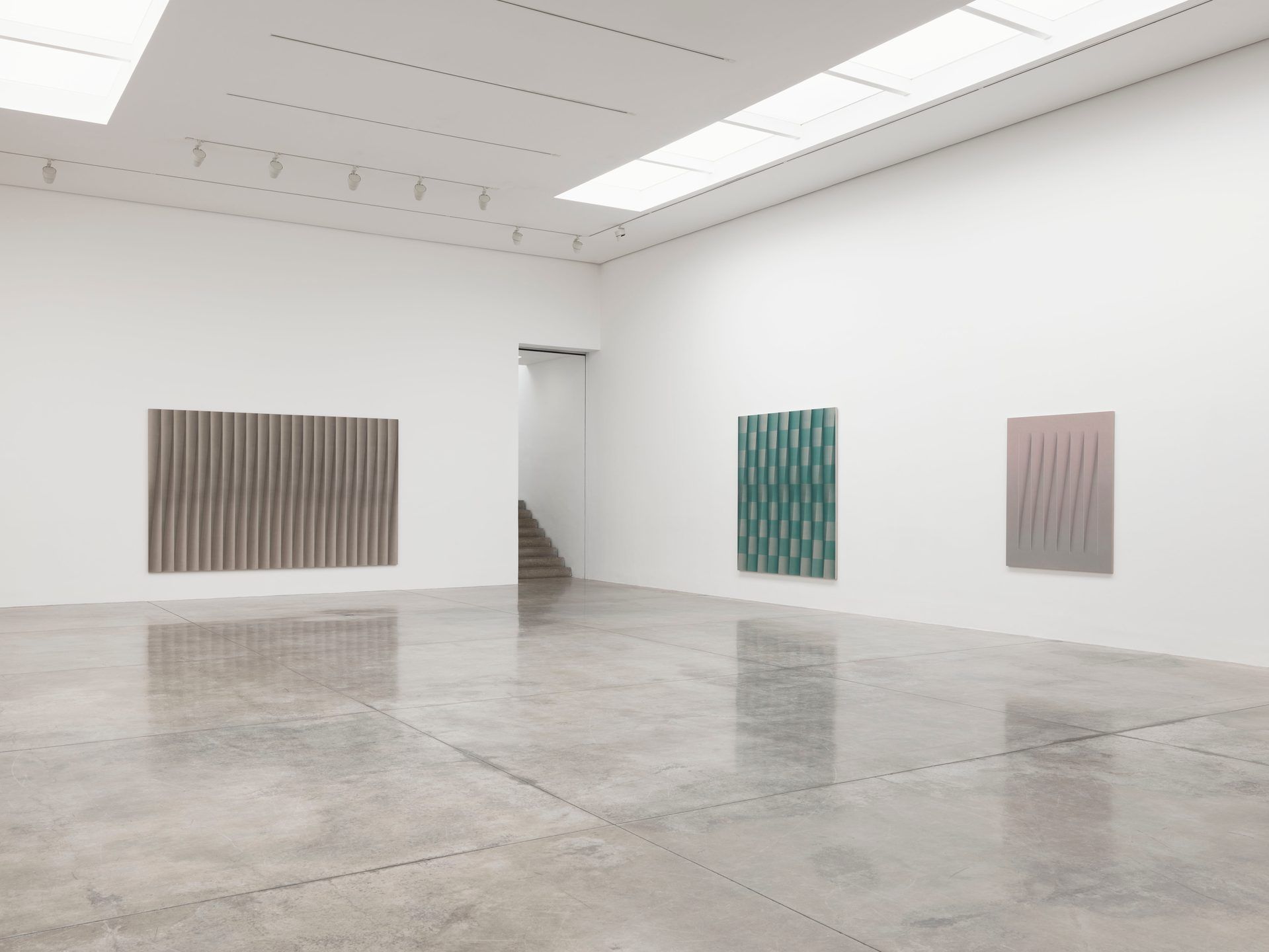 Suzanne Song, Tesselle Fold at White Cube, photo 3