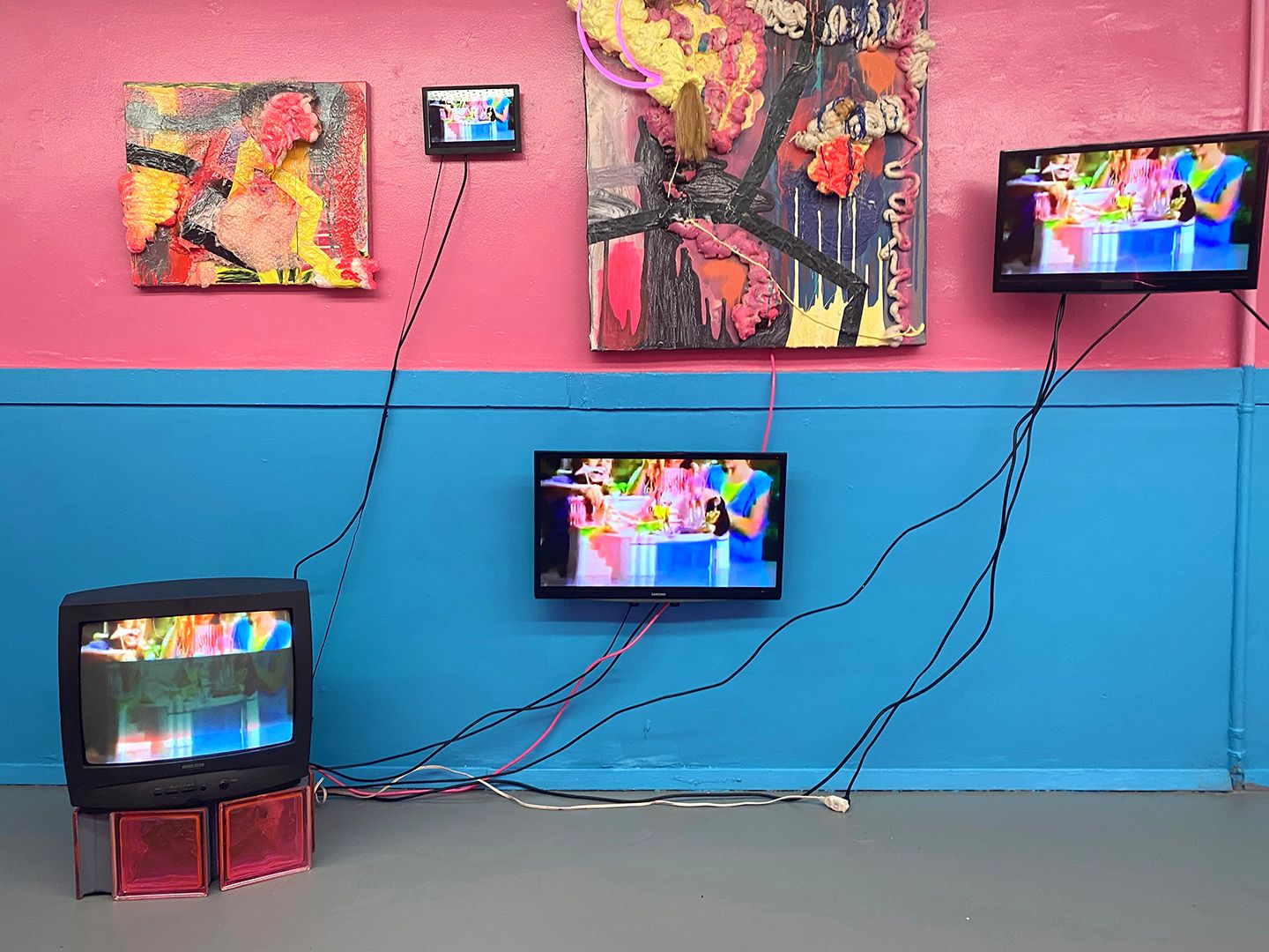 Judy Giera, ‘til the Moon Turns Pink at Spantzo, photo 5