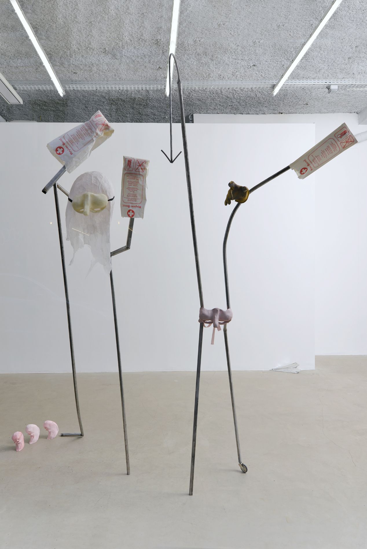 Jesse Darling, Armes Blanches at Sultana, photo 4