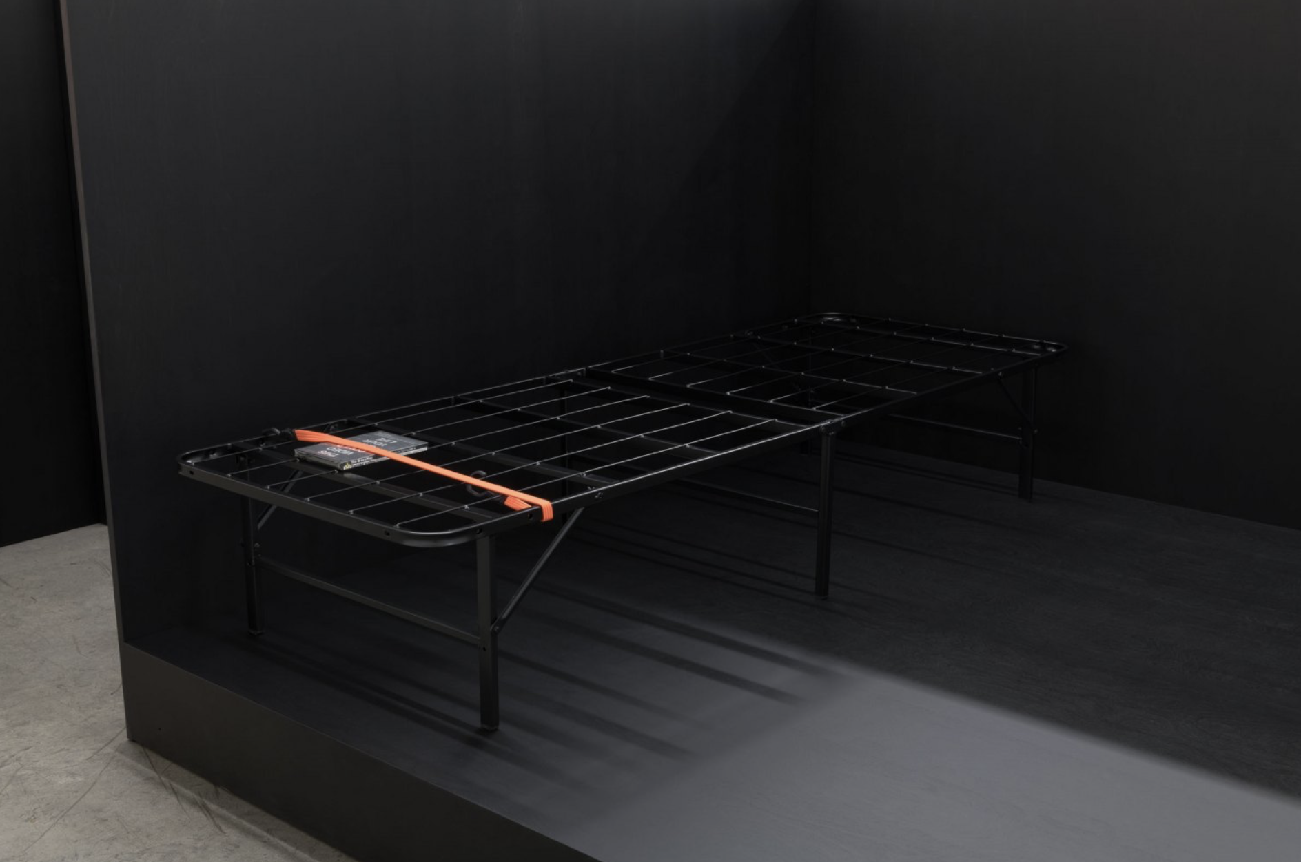 Tom Burr, Compressions at Galerie Neu, photo 3