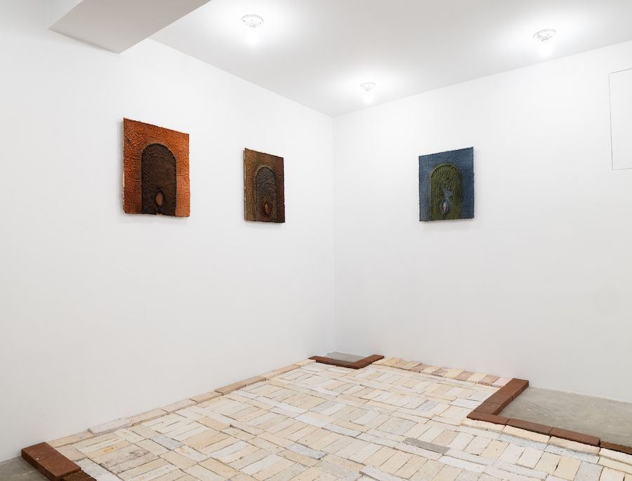 Aryana Minai, Roses in a Garden of Ruins at Allen & Eldridge, photo 4