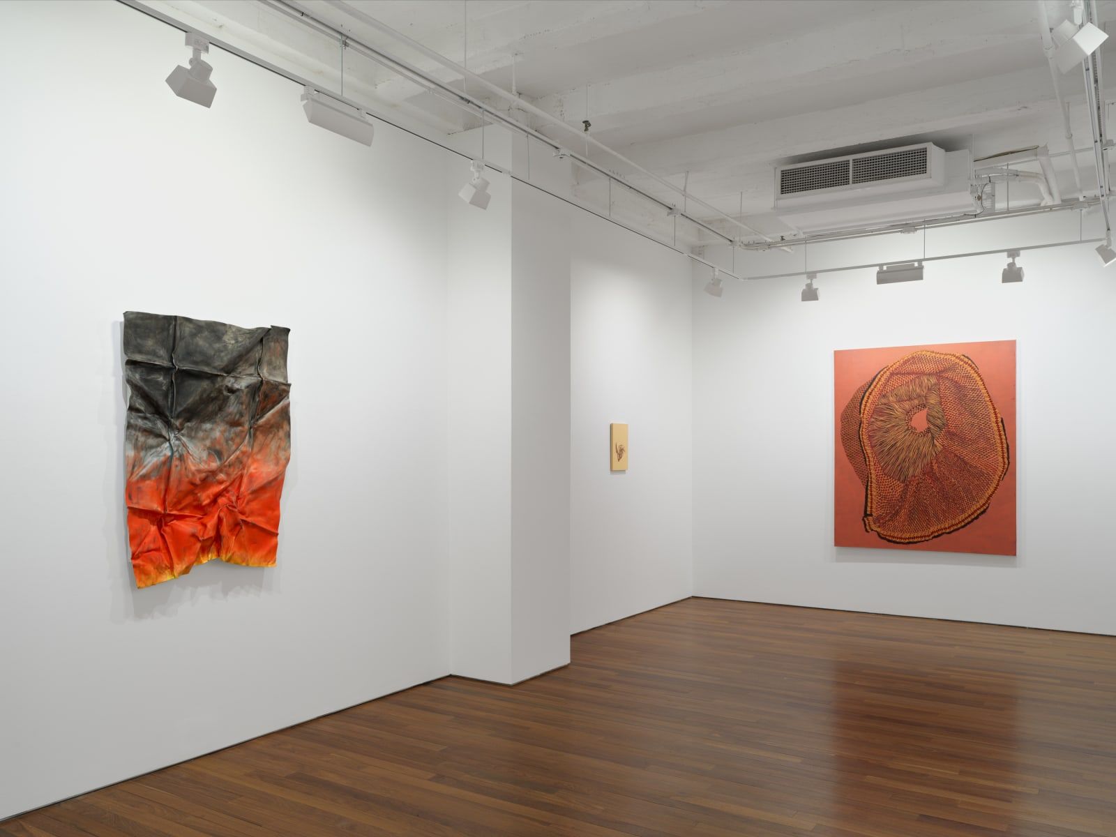 Drop, Cloth, Drop, Cloth at Hollis Taggart, photo 10