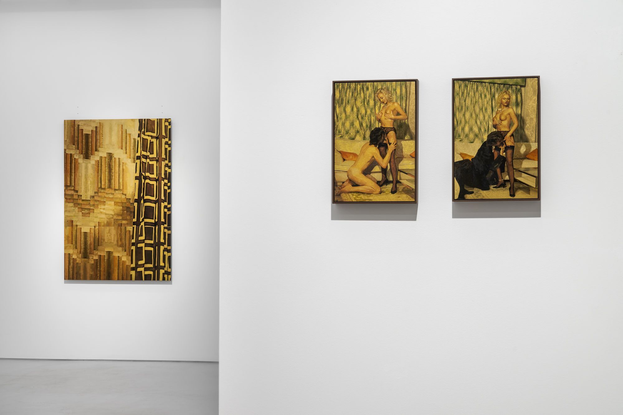Aura Rosenberg, Behind the Curtain at Efremidis, photo 4