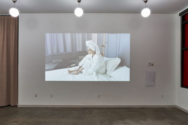 Amalia Ulman, Shanghai Fire 远离家乡 at The Gallery @ El Centro, photo 4
