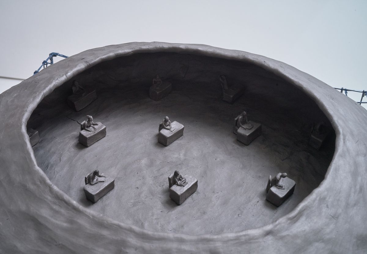 Elizabeth Jaeger, Holes at Jack Hanley, photo 4