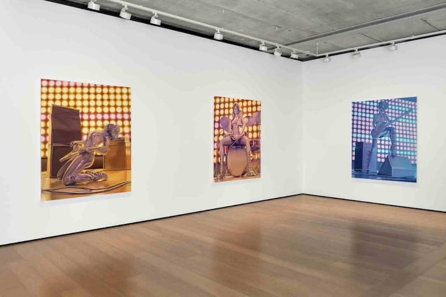 Emma Stern, Penny & The Dimes: Dimes 4Ever World Tour at Almine Rech, photo 3